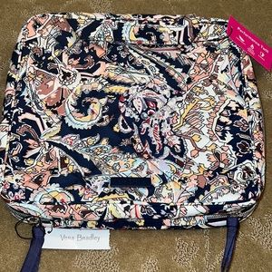 NWT Vera Bradley Tangier Paisley Zip Hanging Organizer